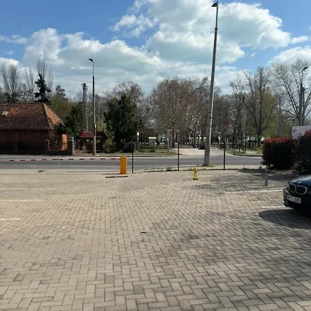 شقة Aranyhid Deluxe Balatonalmádi