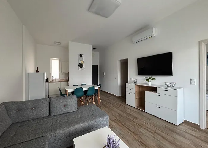 Aranyhid Deluxe Balatonalmadi